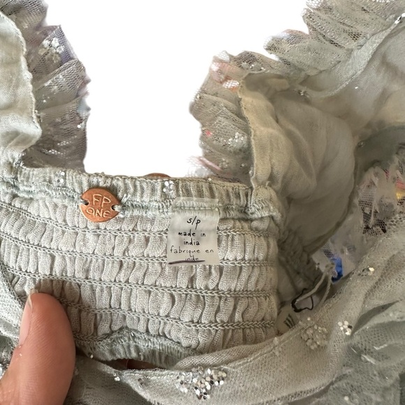 Free People One Sosha Party Top in Silver Retail $98 NWOT Small - Picture 5 of 5